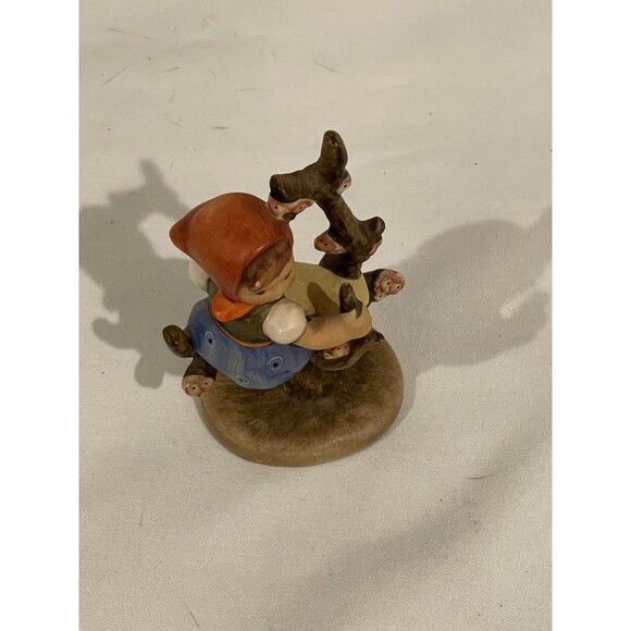 Goebel Hummel Apple Tree Girl W. Germany 4" Figurine 141 3/0 Vintage Cute!!! - Picture 2 of 8